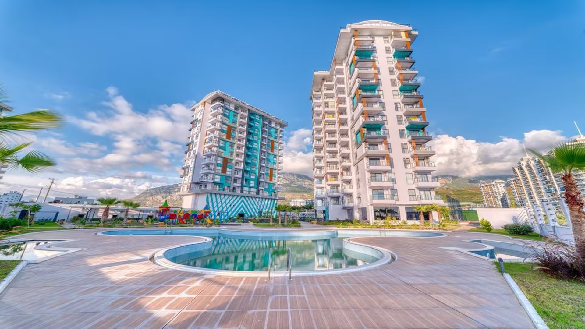 Möblierte 3-Zi Duplexwohnung mit Meerblick in Alanya Mahmutlar