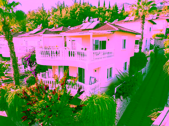 Villa in Alanya Tepe mit Garten und Meerblick