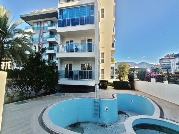 Furnished apartment in Alanya Oba with pool area