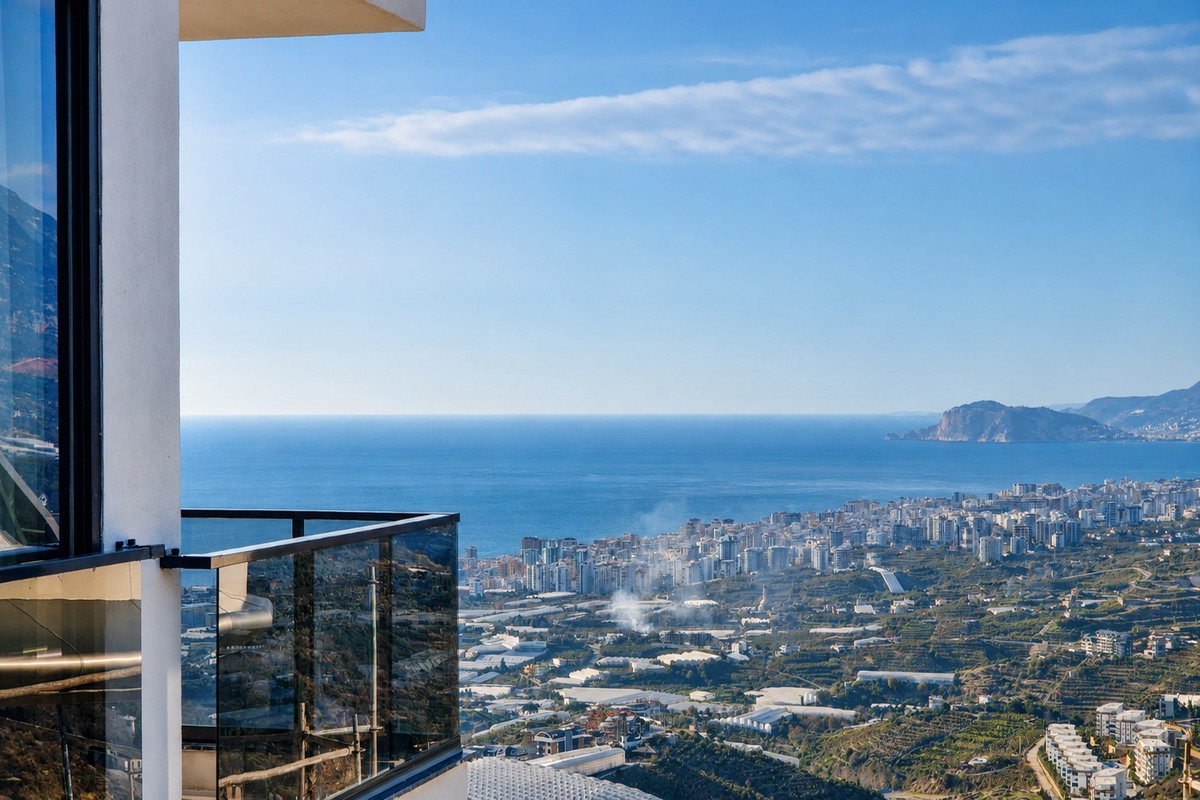 3 bedroom apartment 240 m² Alanya, Turkey