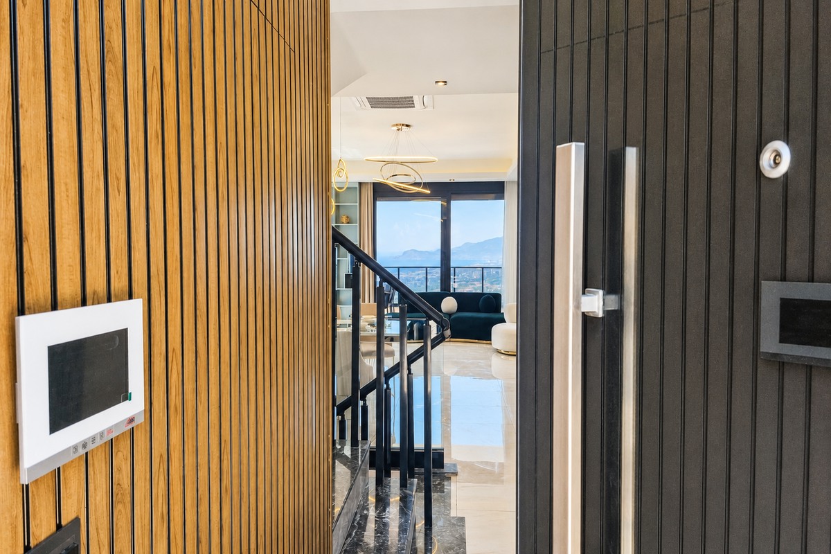 3 bedroom apartment 240 m² Alanya, Turkey
