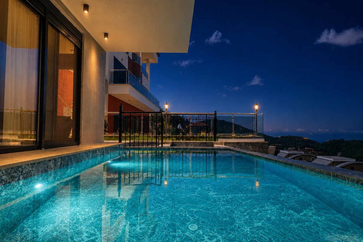 3 bedroom apartment 240 m² Alanya, Turkey