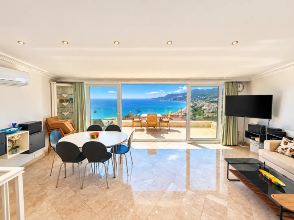 Maisonnette in Alanya met uitzicht op het Kleopatrastrand en de burcht